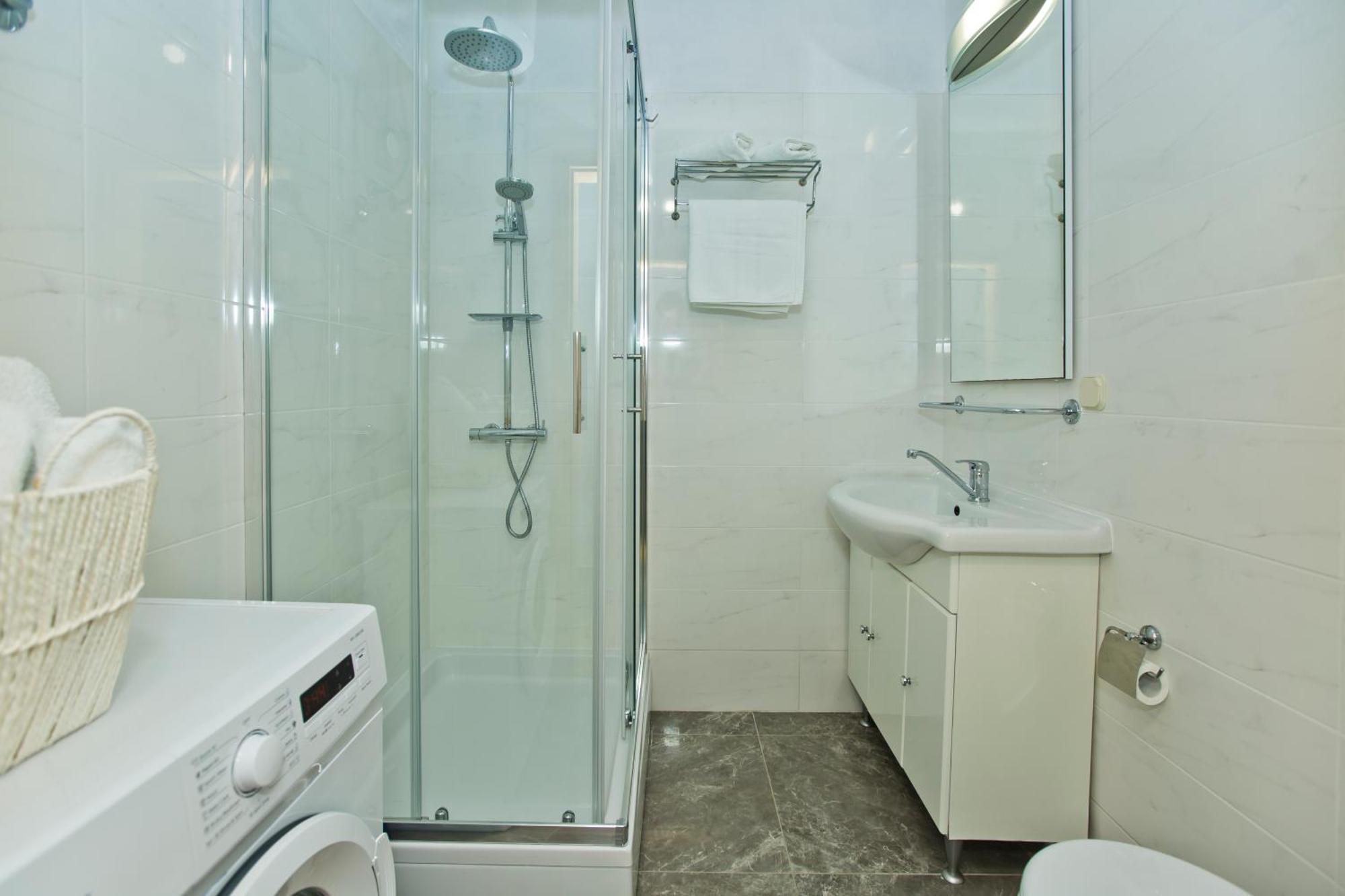 Apartment Matic Ograde ฮวาร์ ภายนอก รูปภาพ